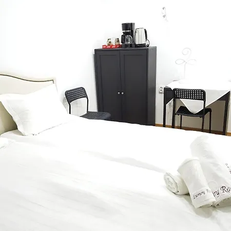 Appartement Cheap Accommodation National Arena *