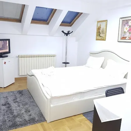 Appartement Cheap Accommodation National Arena
